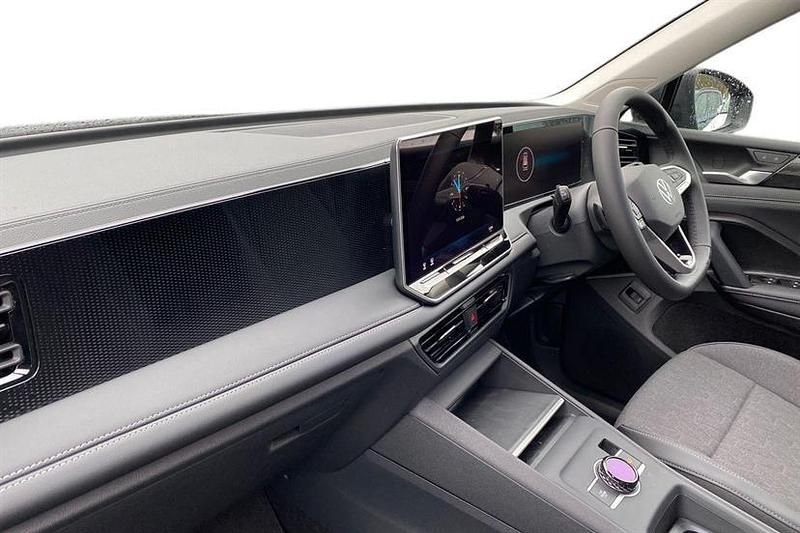 New VW Tiguan Match 130 HP (95 kW) 2026 Urano grey SUV