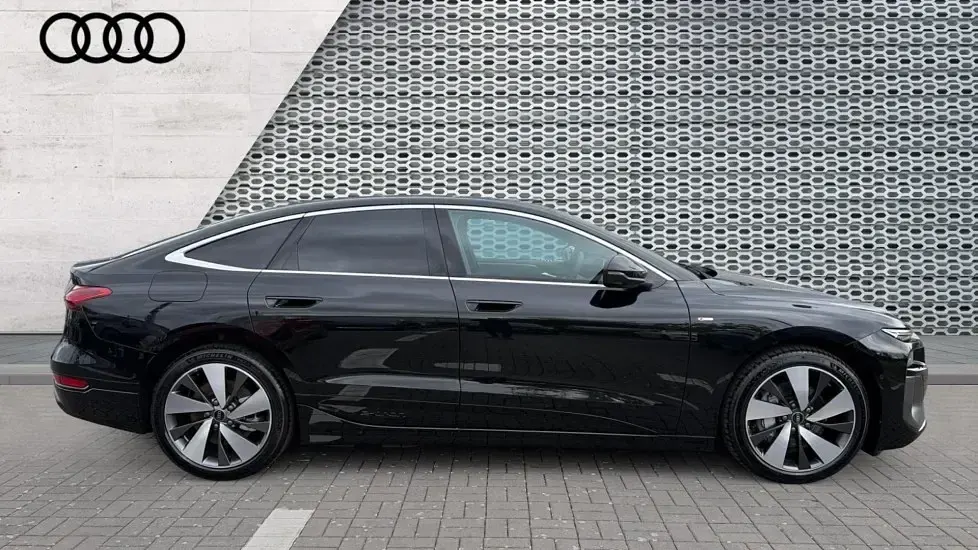 Nuevo Audi A6 e-tron S-Line 269 kW (367 CV) 2025 Negro Familiar