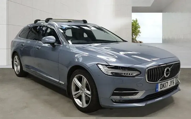 Used Volvo V90 Inscription 190 HP (139 kW) 2019 Estate
