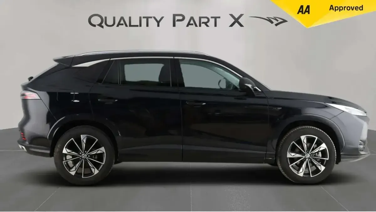 Used MG HS SE 170 HP (125 kW) 2025 Black SUV