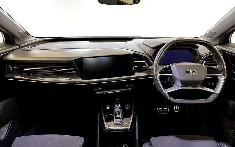 Used Audi Q4 e-tron S-Line 150 kW (204 HP) 2023 SUV