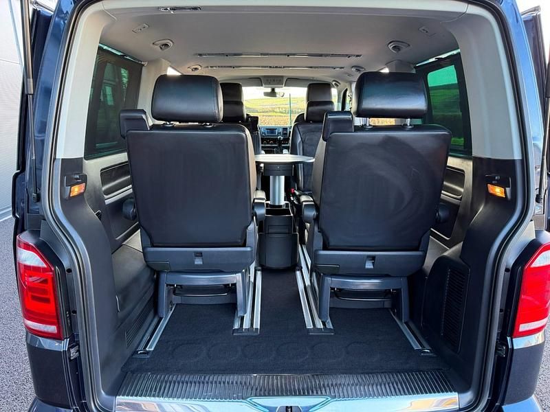 Used VW Caravelle Executive 150 HP (110 kW) 2018 Blue MPV