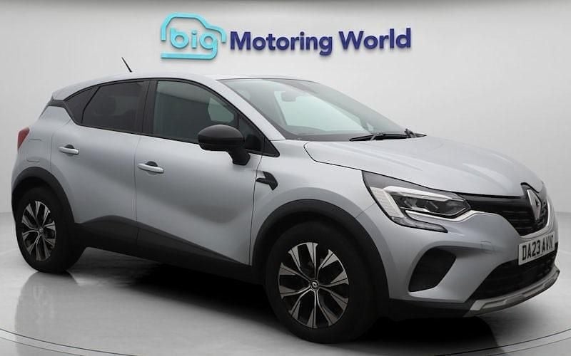 Used 2022 Renault Captur Evolution SUV | £14,500 (Fair price) - Image 1/4