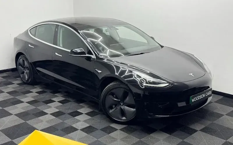 Used Tesla Model 3 Standard Range 180 kW (245 HP) 2021 Sedan
