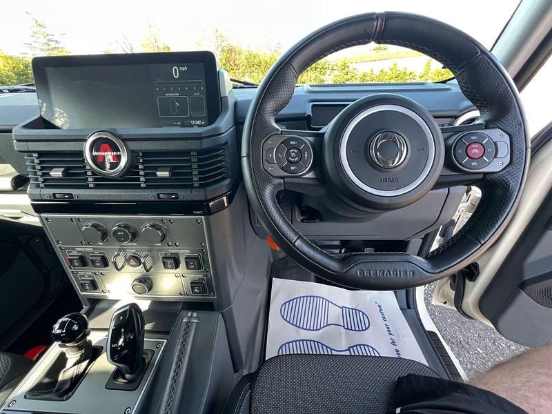 Used Ineos Grenadier 249 HP (183 kW) 2024 White Estate