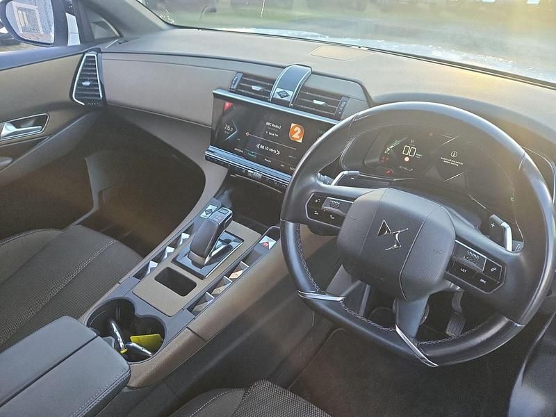 Used DS Automobiles DS7 Crossback Elegance 222 HP (163 kW) 2021 White SUV