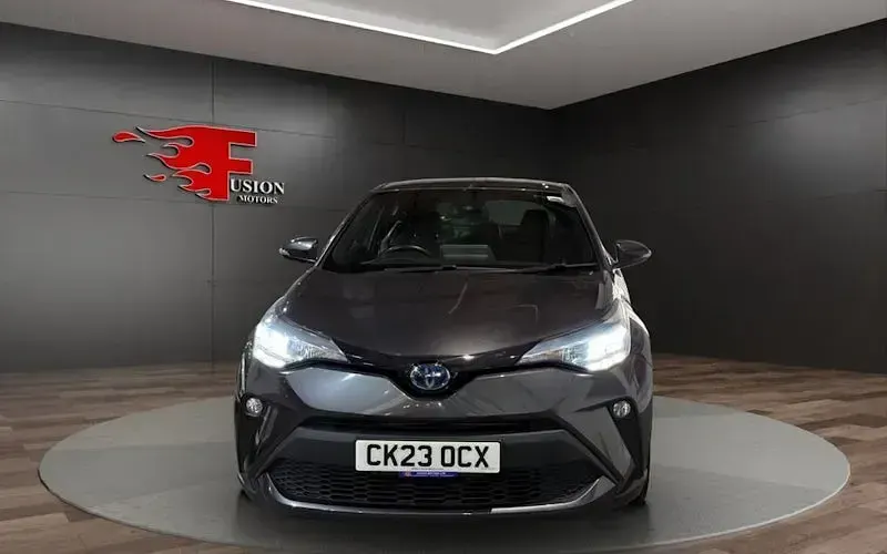 Used Toyota C-HR 122 HP (89 kW) 2023 SUV