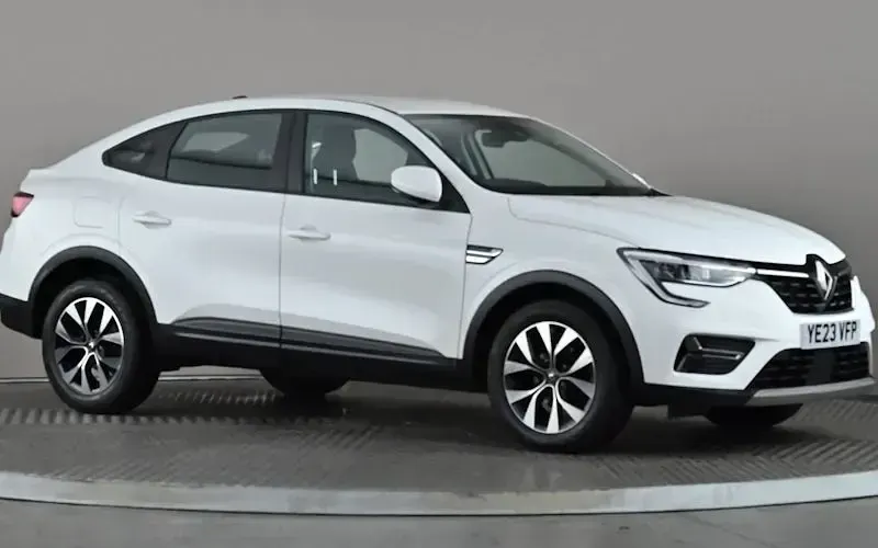 Used Renault Arkana Evolution 140 HP (102 kW) 2023 SUV