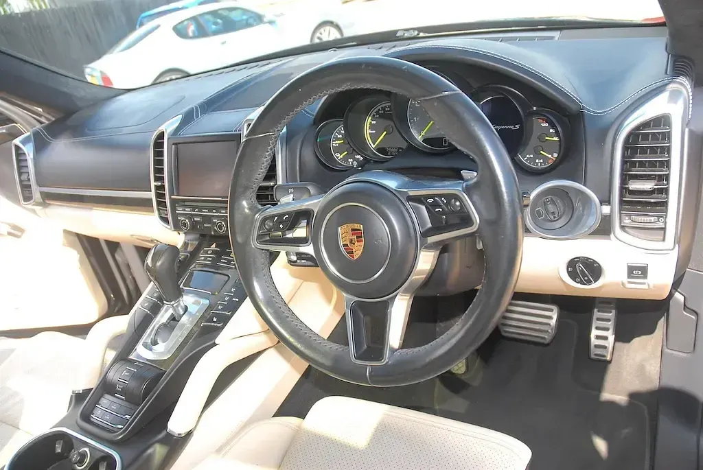 Used Porsche Cayenne 2016 Blue SUV