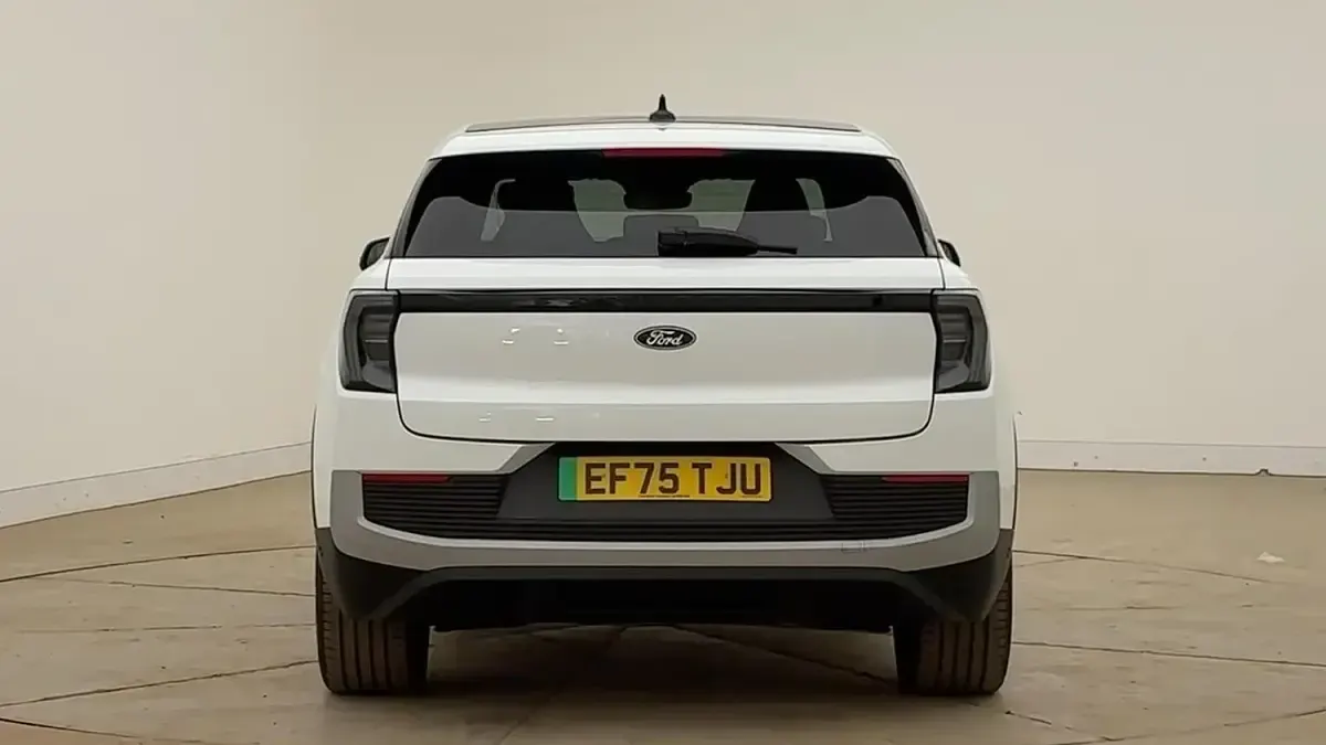 Used Ford Explorer Premium 210 kW (286 HP) 2026 White SUV