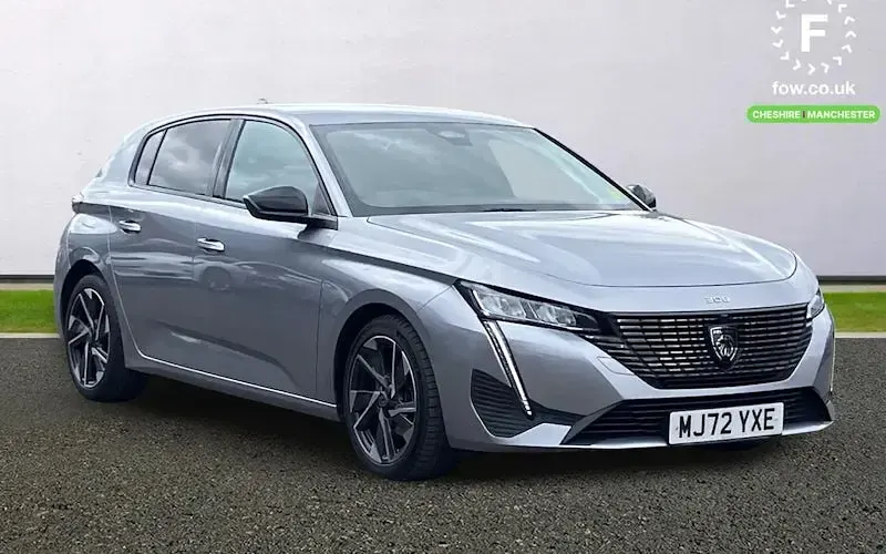 Used Peugeot 308 Allure Premium 131 HP (96 kW) 2022 Hatchback