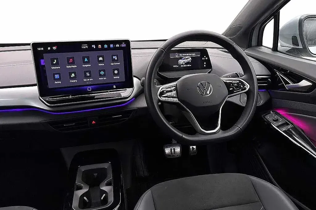 Used VW ID.4 Pro 210 kW (286 HP) 2025 Silver SUV
