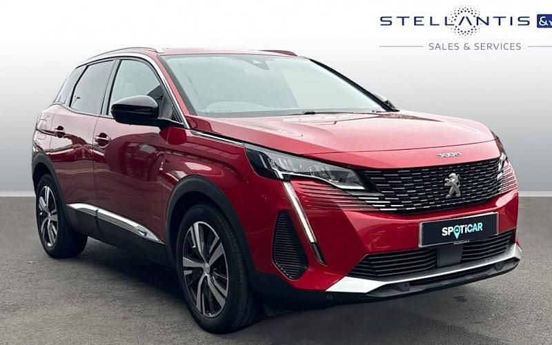 Used Peugeot 3008 Allure Premium 131 HP (96 kW) 2022 Red SUV