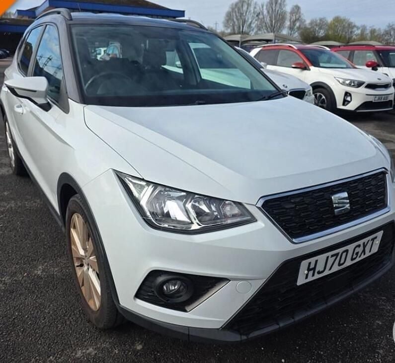 Used Seat Arona SE Technology 115 HP (84 kW) 2020 White SUV