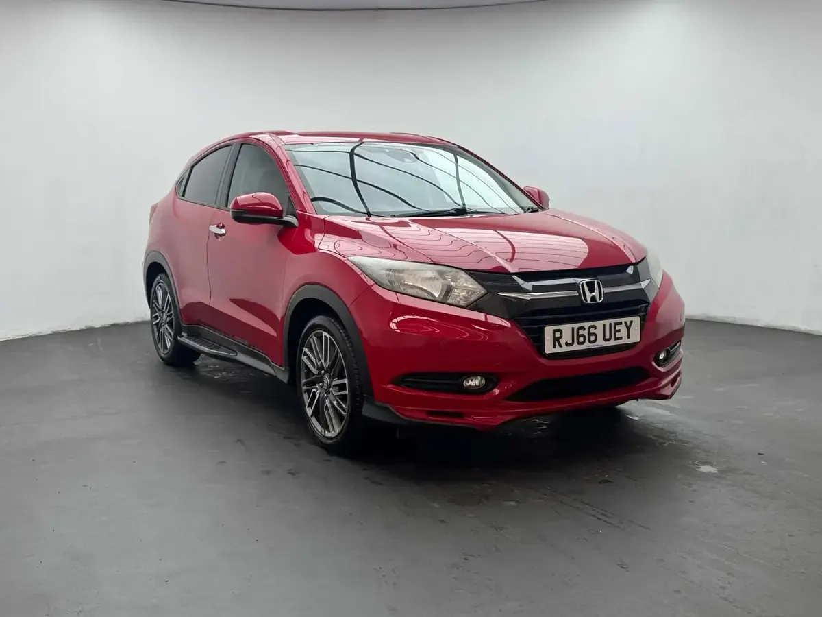 Used Honda HR-V SE 2016 Red SUV