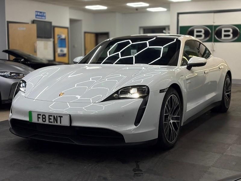 Used Porsche Taycan 300 kW (408 HP) 2021 White Sedan