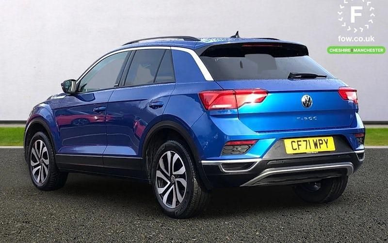 Used VW T-Roc Active 150 HP (110 kW) 2021 Blue SUV