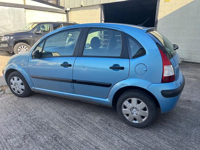Używany Citroën C3 60 KM (44 kW) 2008 Niebieski Hatchback