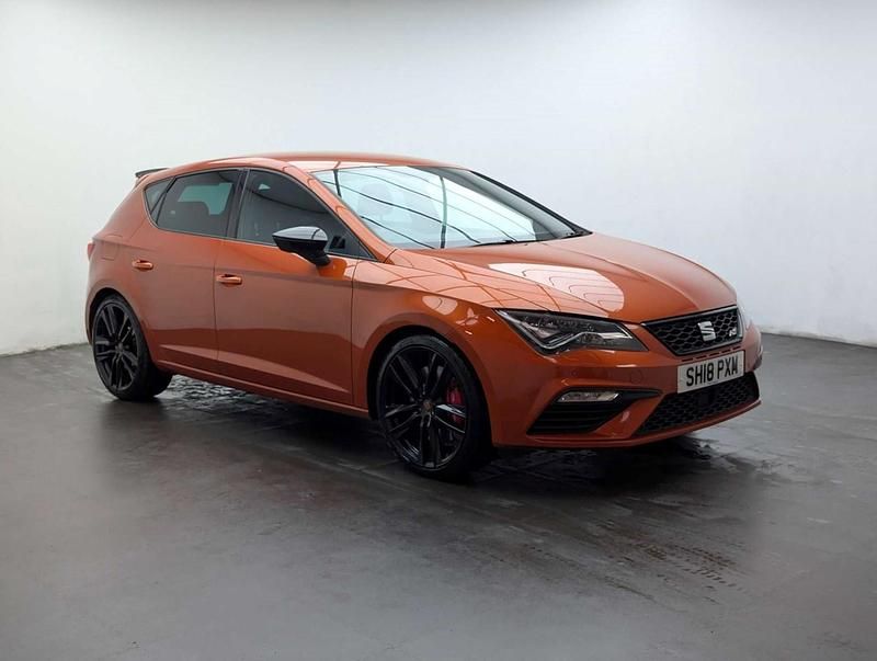 Used Seat Leon CUPRA 300 HP (220 kW) 2018 Orange Hatchback