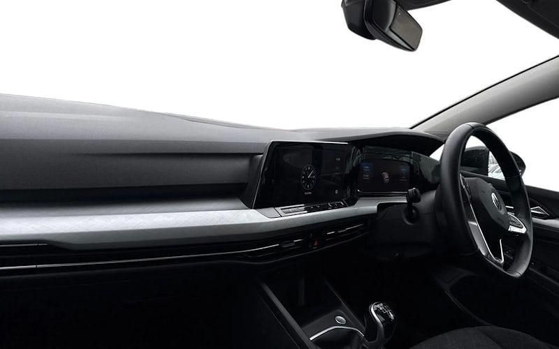 Used VW Golf VIII Life 150 HP (110 kW) 2024 Hatchback