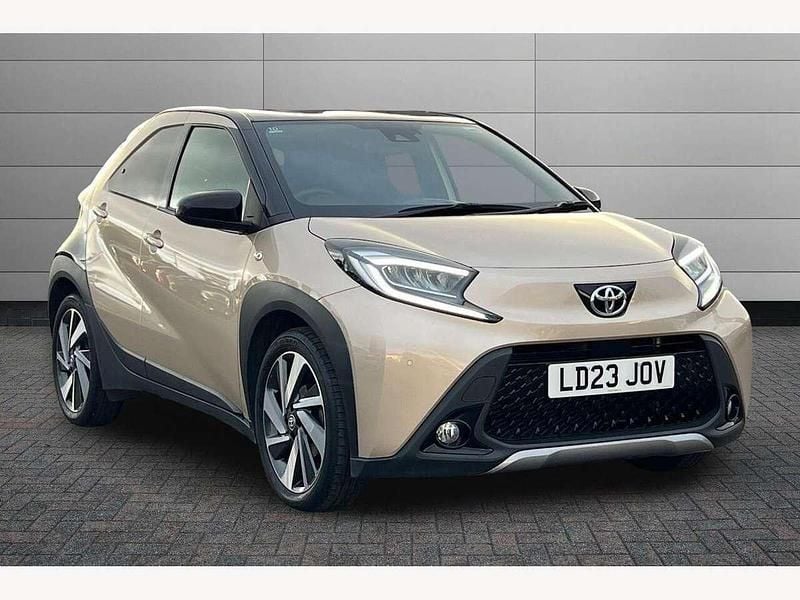 Beige Used 2023 Toyota Aygo X SUV | £13,899 - Image 1/3