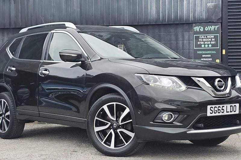 Used Nissan X-Trail S 130 HP (95 kW) 2015 Grey SUV