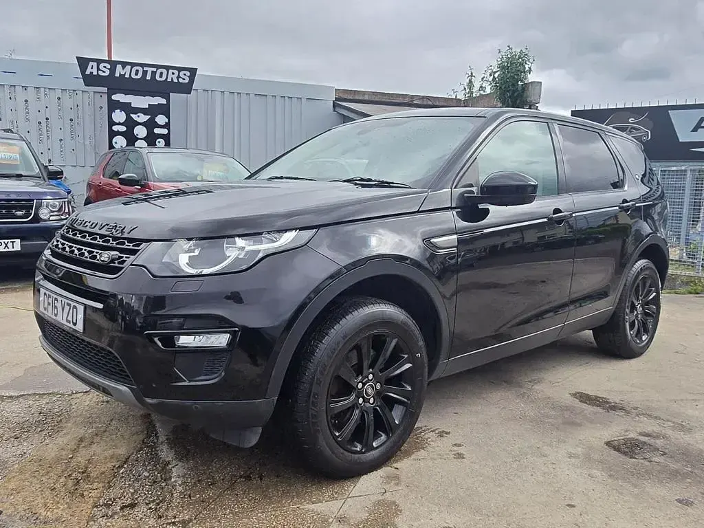 Used Land Rover Discovery Sport SE 180 HP (132 kW) 2016 Black SUV