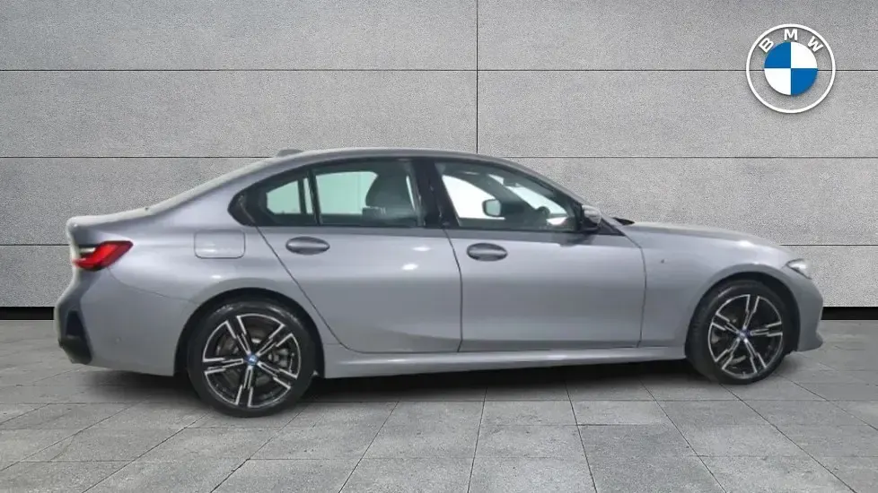 Used BMW 330 M Sport 288 HP (211 kW) 2024 Grey