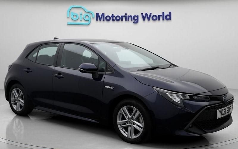 Used 2022 Toyota Corolla Hatchback | £15,500 (Super price) - Image 1/4