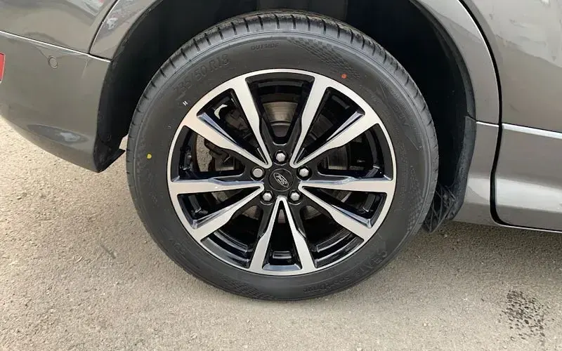 Used Ford Kuga ST-Line 150 HP (110 kW) 2017 Grey SUV