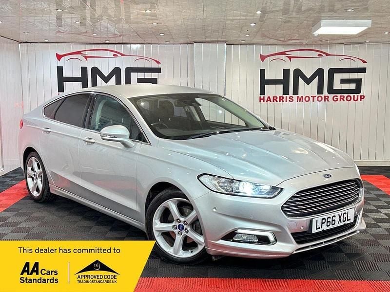 Used Ford Mondeo Titanium 2017 Silver Hatchback
