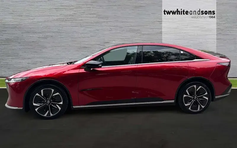 New Mazda 6e Takumi-Line 189 kW (258 HP) 2026 Hatchback