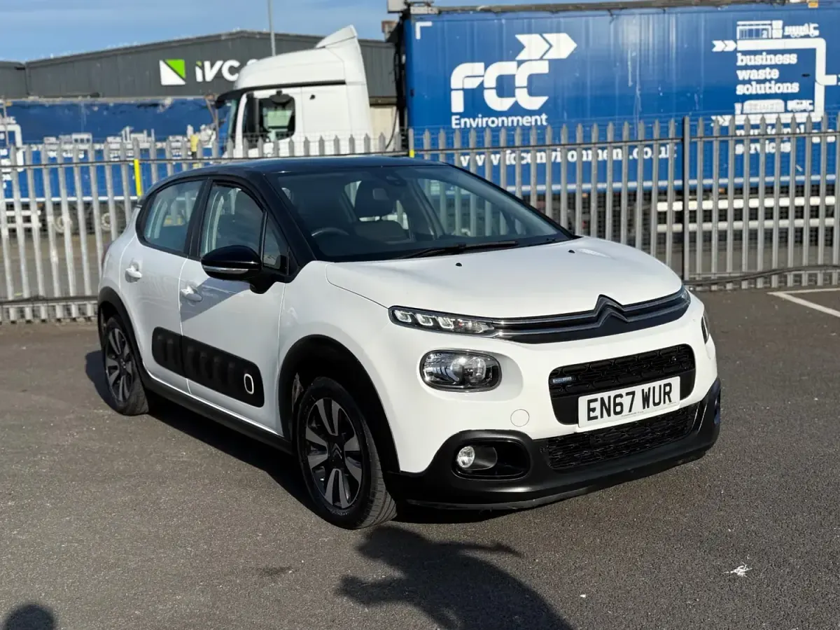 Usado Citroën C3 Feel 68 HP (50 kW) 2018 Branco Citadino