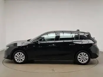 Gebraucht Vauxhall Astra Design Edition 110 PS (80 kW) 2024 Schwarz Kleinwagen