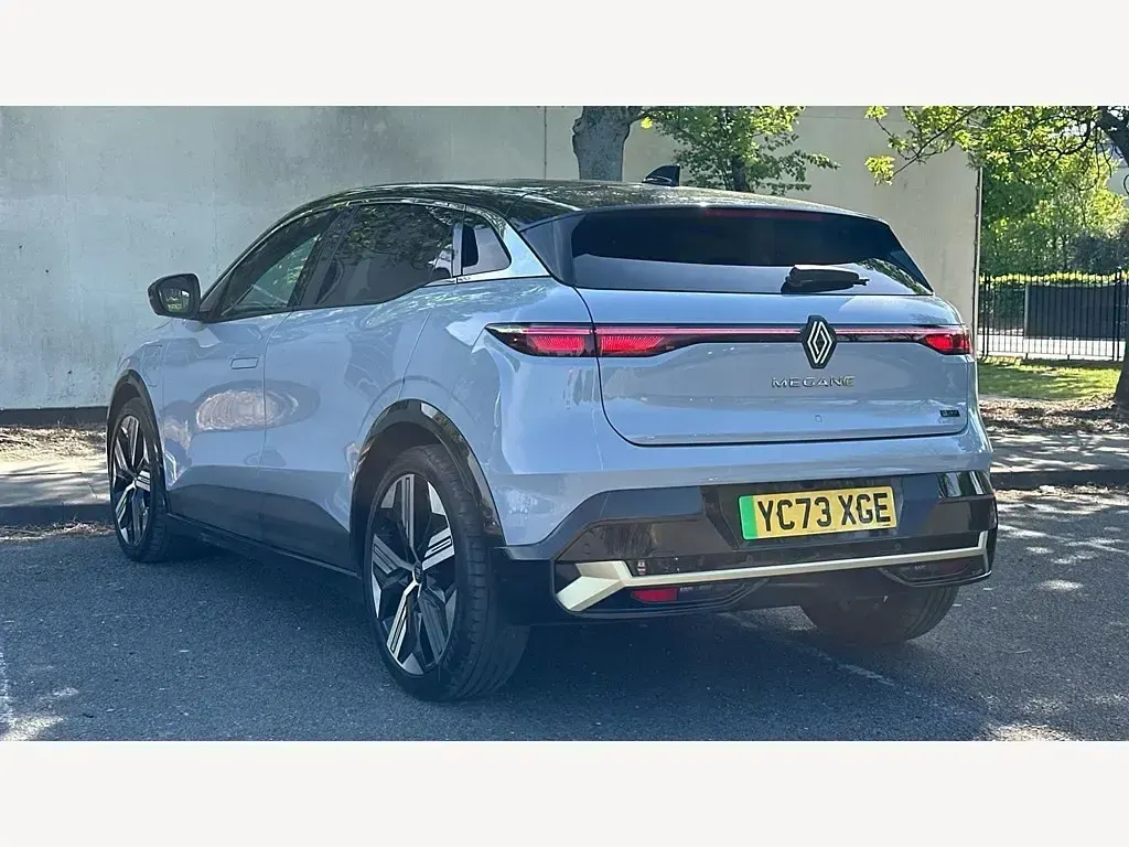 Used Renault Megane E-Tech Iconic 160 kW (218 HP) 2023 Hatchback