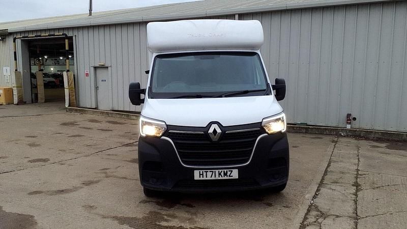 Used Renault Master Business 145 HP (106 kW) 2021 White Cabriolet