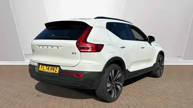 Usado Volvo XC40 Ultra 161 HP (118 kW) 2025 Branco SUV