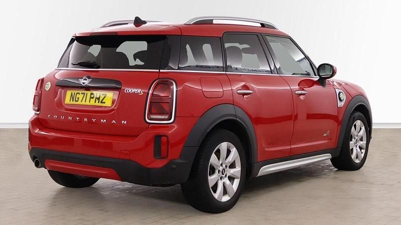 Used Mini Cooper S Countryman Classic 219 HP (161 kW) 2022 Red SUV