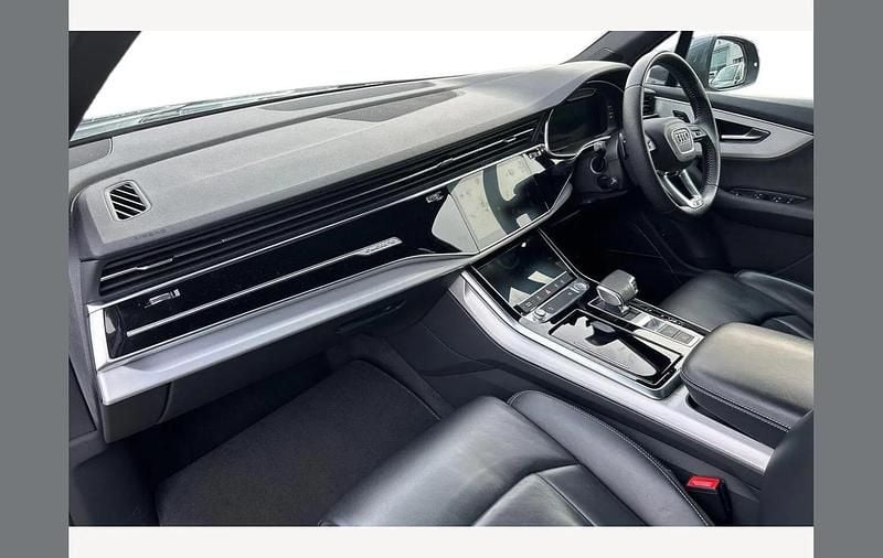 Used Audi Q7 S-Line 231 HP (169 kW) 2020 Grey SUV