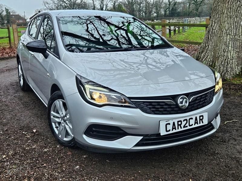 Silver Used 2021 Vauxhall Astra Business Edition Hatchback | £9,990 (Fair price) - Image 1/4