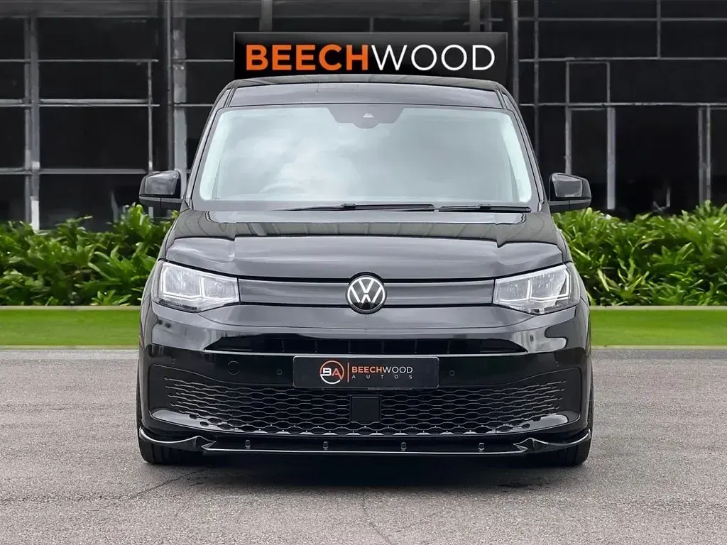 Used VW Caddy S 102 HP (75 kW) 2021 Black MPV