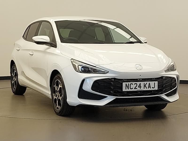 White Used 2024 MG MG3 Trophy Hatchback | £16,998 (Good price) - Image 1/4