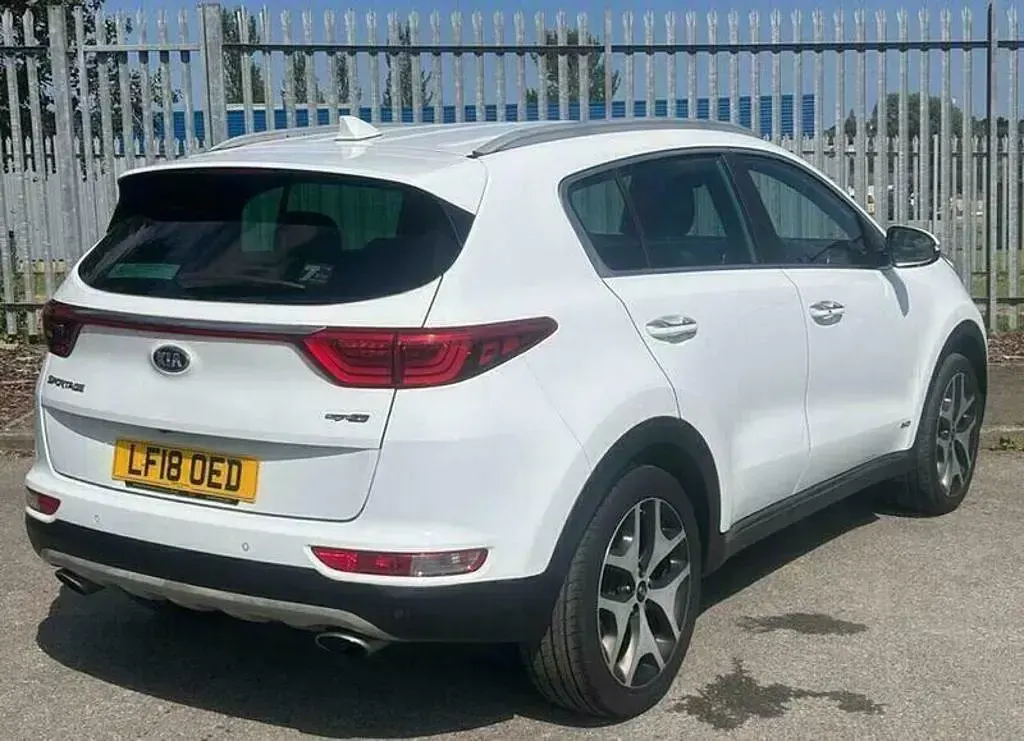 Used Kia Sportage GT-Line 174 HP (127 kW) 2018 White SUV