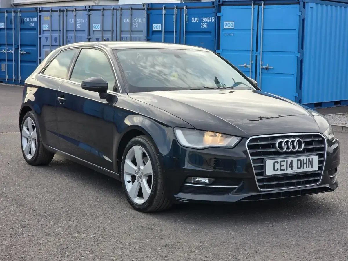 Używany Audi A3 Sport 150 KM (110 kW) 2014 Czarny Hatchback