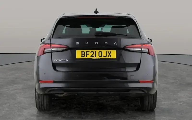 Used Skoda Octavia SE L 116 HP (85 kW) 2021 Black Estate