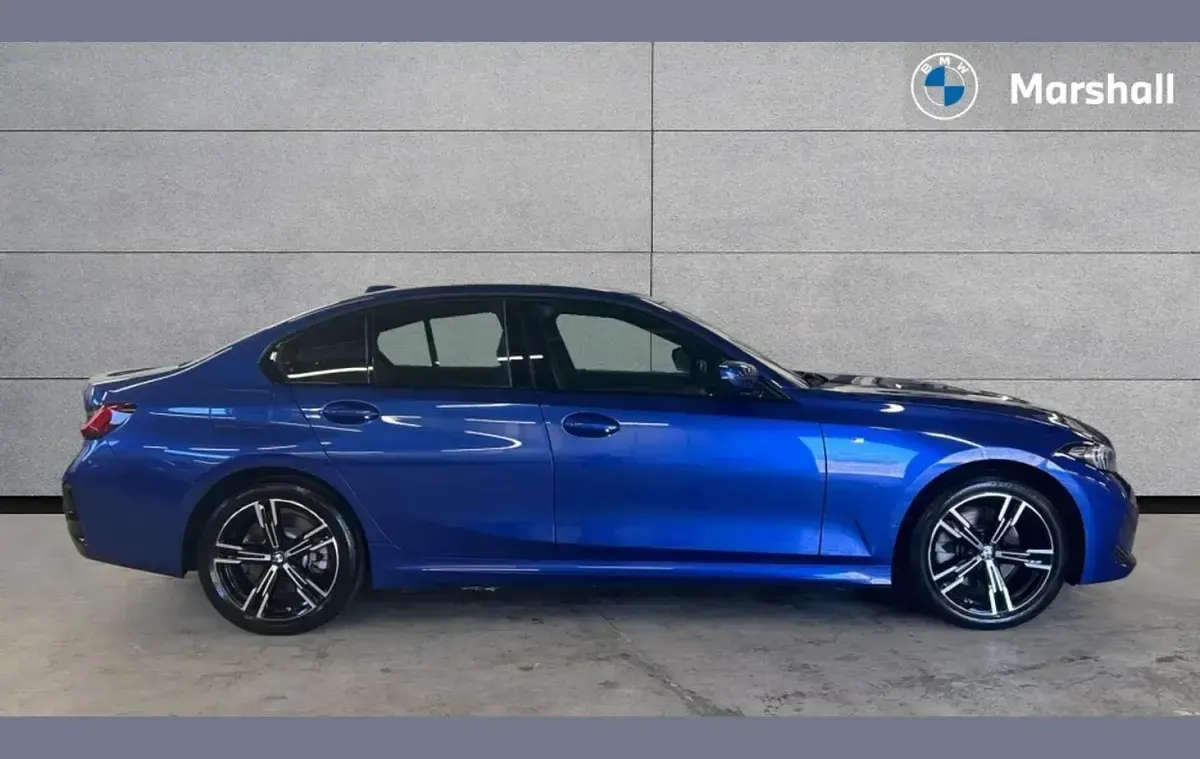 Used BMW 330 M Sport 288 HP (211 kW) 2025 Blue Sedan