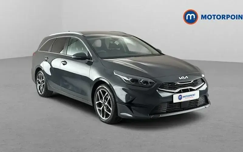 Used Kia Ceed Sportswagon 140 HP (102 kW) 2024 Estate