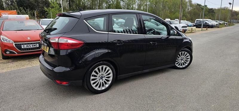 Usado Ford C-MAX Titanium 115 HP (84 kW) 2015 Preto Monovolume