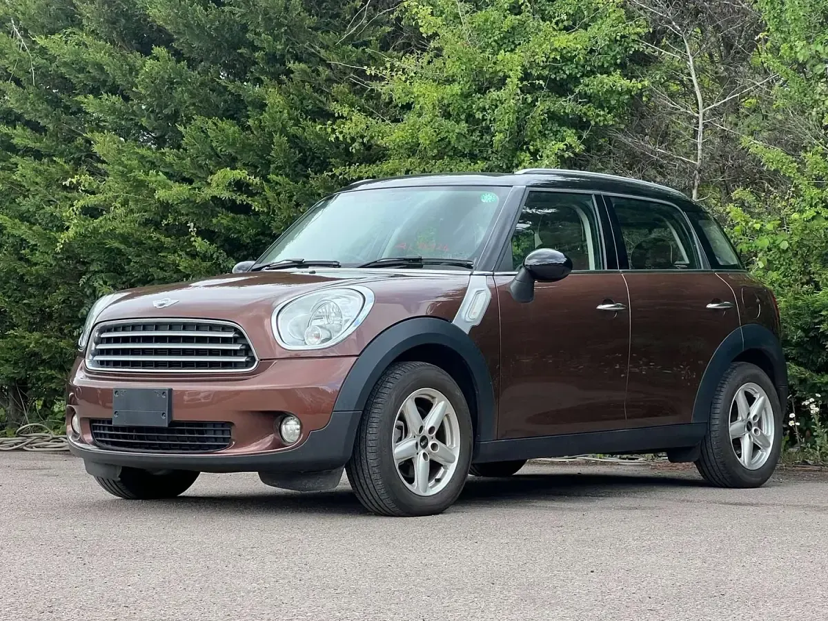 Used Mini Cooper 2013 Brown Hatchback