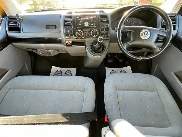 Used VW T5 130 HP (95 kW) 2005 Blue Van